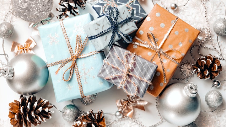 paquetes-con-regalos-de-navidad